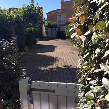 Апартаменты Appt 3 Pieces 44m2 + Terrasse 14m2 Ref 4039
